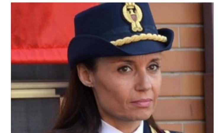 Macerata, Maria Nicoletta Pascucci promossa primo dirigente della polizia di Stato Macerata, Maria Nicoletta Pascucci promossa primo dirigente della polizia di Stato