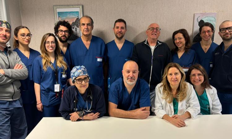 La Chirurgia vascolare di Torrette si conferma un'eccellenza: intervento salvavita per aneurisma aortico La Chirurgia vascolare di Torrette si conferma un'eccellenza: intervento salvavita per aneurisma aortico