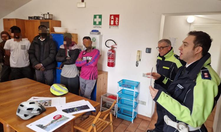 San Severino, lezione di Educazione stradale per i rifugiati ospiti delle case di accoglienza