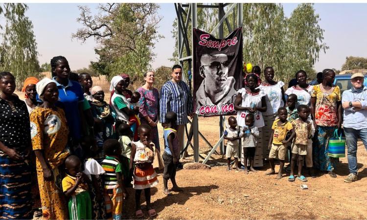 “Amici Per Odv di Tolentino” in viaggio in Burkina Faso. Inaugurato un pozzo in memoria di Emanuele Mosca “Amici Per Odv di Tolentino” in viaggio in Burkina Faso. Inaugurato un pozzo in memoria di Emanuele Mosca
