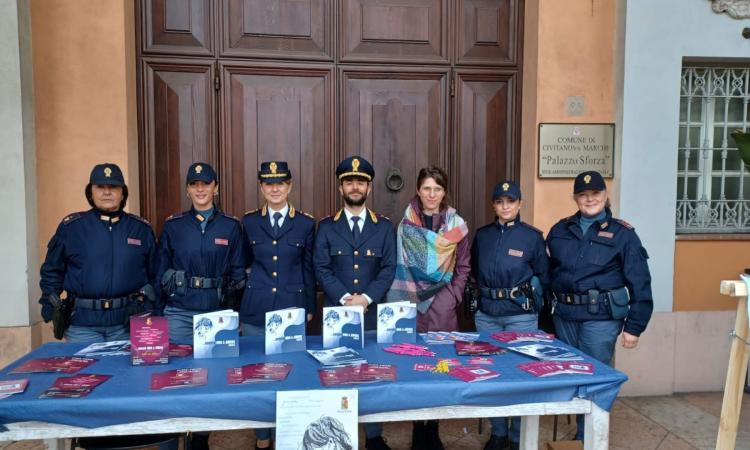 Violenza di genere, la campagna 'Questo non è amore' arriva a Macerata e Civitanova Violenza di genere, la campagna 'Questo non è amore' arriva a Macerata e Civitanova