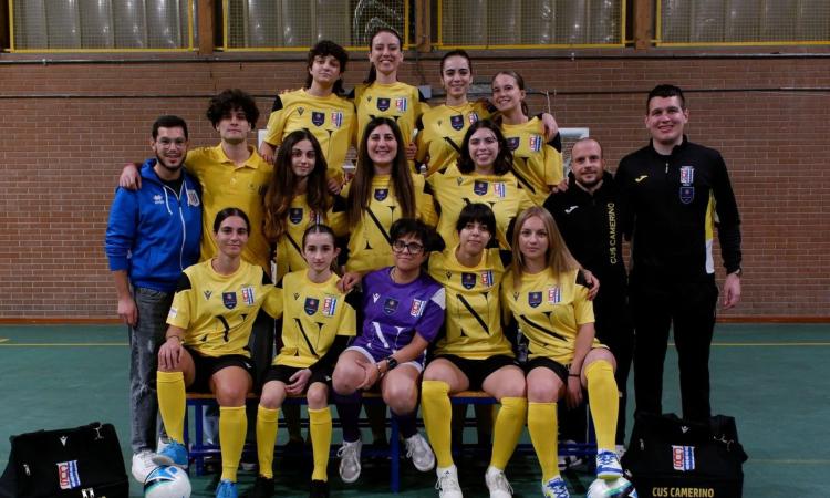 Alessia Parascandola, capitano Cus Camerino C5 Femminile: "Non ci sono sport per uomini o per donne, ma per tutti" Alessia Parascandola, capitano Cus Camerino C5 Femminile: "Non ci sono sport per uomini o per donne, ma per tutti"