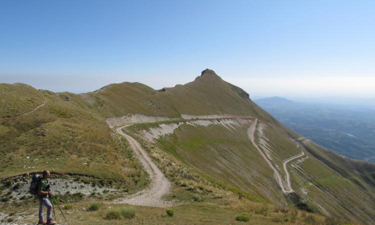 "La montagna sfregiata, cronaca di un delitto": evento-conferenza sul Monte Sibilla a Macerata "La montagna sfregiata, cronaca di un delitto": evento-conferenza sul Monte Sibilla a Macerata