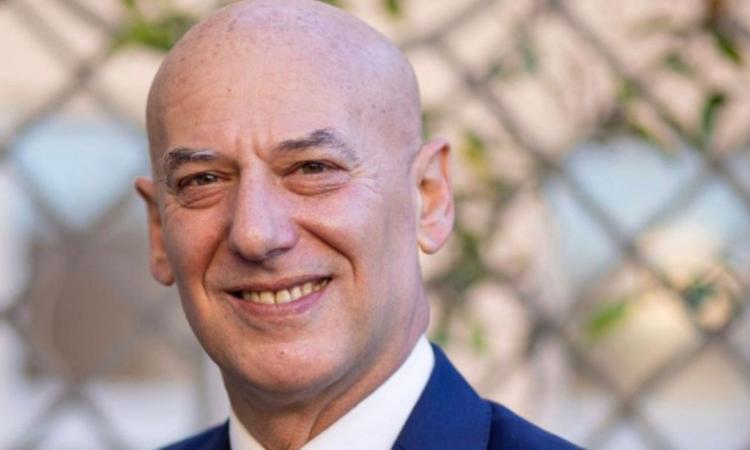 Elezioni, M5S smentisce convergenza su Matteo Ricci: "Prematuro parlare di nomi, prima il programma" Elezioni, M5S smentisce convergenza su Matteo Ricci: "Prematuro parlare di nomi, prima il programma"