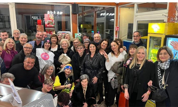 Civitanova Cammina, una serata di festa e solidarietà: raccolti 335 euro per l’Anvolt