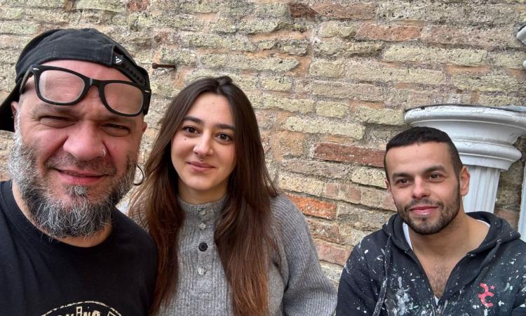 Sotto le mura cresce la 'Gramaccia': il nuovo circolo che ridà vita alla cultura alternativa di Macerata Sotto le mura cresce la 'Gramaccia': il nuovo circolo che ridà vita alla cultura alternativa di Macerata