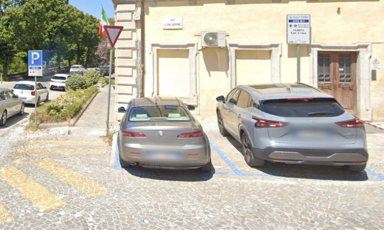 Tolentino, chiusura di via San Salvatore e cantieri: la Giunta incontra i commercianti del centro Tolentino, chiusura di via San Salvatore e cantieri: la Giunta incontra i commercianti del centro