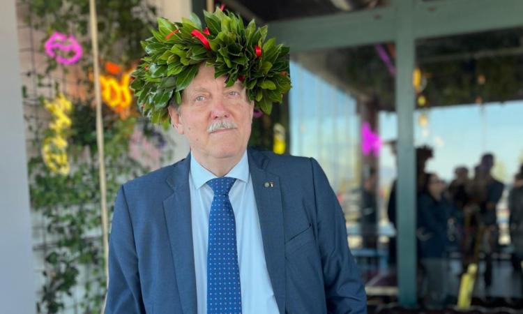 Unicam, Enzo Casadidio è dottore: laurea in Scienze sociali per il presidente Figest