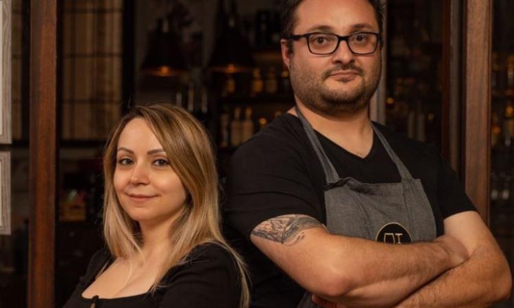 Chiude 'Macerati Spiriti Conviviali': "La nostra storia si infrange contro scogli duri che abbiamo provato a scalfire" Chiude 'Macerati Spiriti Conviviali': "La nostra storia si infrange contro scogli duri che abbiamo provato a scalfire"