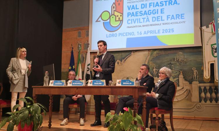Nasce la "Val di Fiastra", tre comuni si uniscono per rilanciare il turismo: "Investimenti da 2 milioni di euro" Nasce la "Val di Fiastra", tre comuni si uniscono per rilanciare il turismo: "Investimenti da 2 milioni di euro"