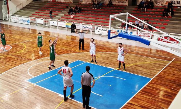 Serie D, la Climacalor San Severino si arrende al Basket Vadese che vince anche gara 2: addio play-off
