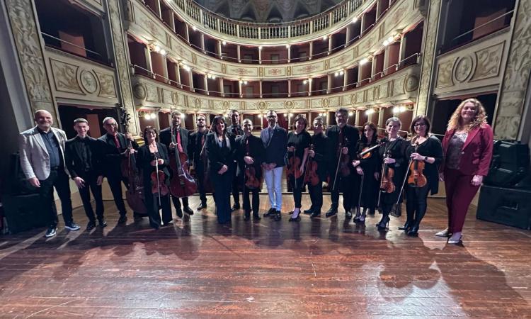 Matelica, grande successo per il concerto dell’orchestra sinfonica G.Rossini Matelica, grande successo per il concerto dell’orchestra sinfonica G.Rossini