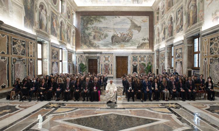 Unimc, il rettore McCourt: "Con Papa Francesco il mondo perde un faro di compassione e coraggio morale"