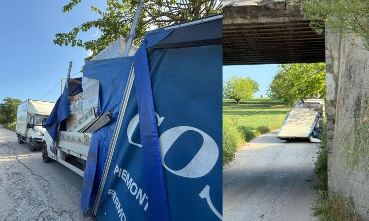 Montecosaro, autocarro resta incastrato nel sottopasso ferroviario Montecosaro, autocarro resta incastrato nel sottopasso ferroviario