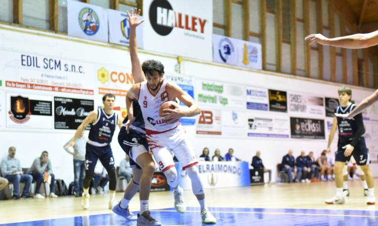 Vigor Basket Matelica sbanda in difesa, Cagliari ringrazia e centra la post-season