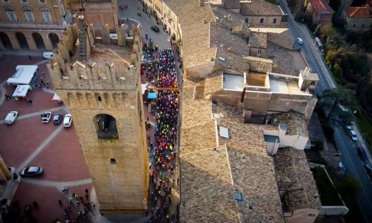 La Gran Fondo Leopardiana cambia data: Recanati capitale del ciclismo per un weekend La Gran Fondo Leopardiana cambia data: Recanati capitale del ciclismo per un weekend