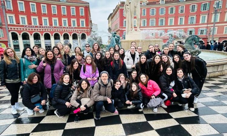 Corridonia, la NoGravity Ballet conquista palcoscenici internazionali: da Roma a Cannes