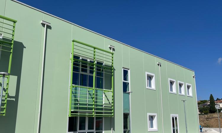 Morrovalle, nuovo polo scolastico a Borgo Pintura: il ministro Valditara al taglio del nastro