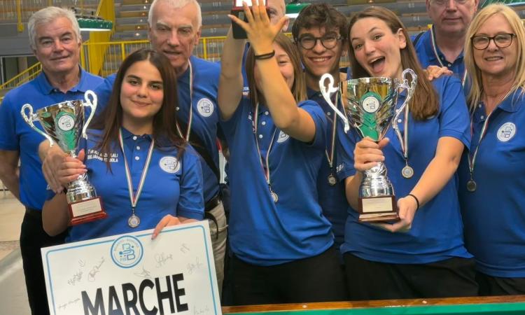 Civitanova, scuola e biliardo si incontrano sul podio: gli studenti dell’IIS Da Vinci brillano a Cervia