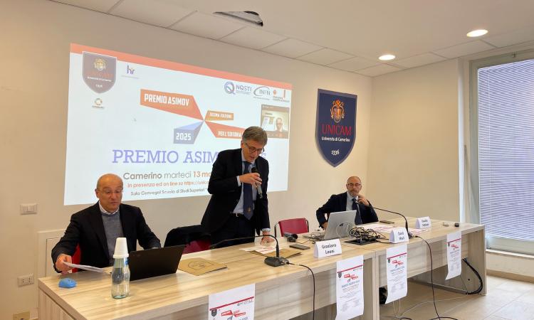 Premio Asimov: Unicam ospita la finale regionale con oltre 600 studenti protagonisti Premio Asimov: Unicam ospita la finale regionale con oltre 600 studenti protagonisti