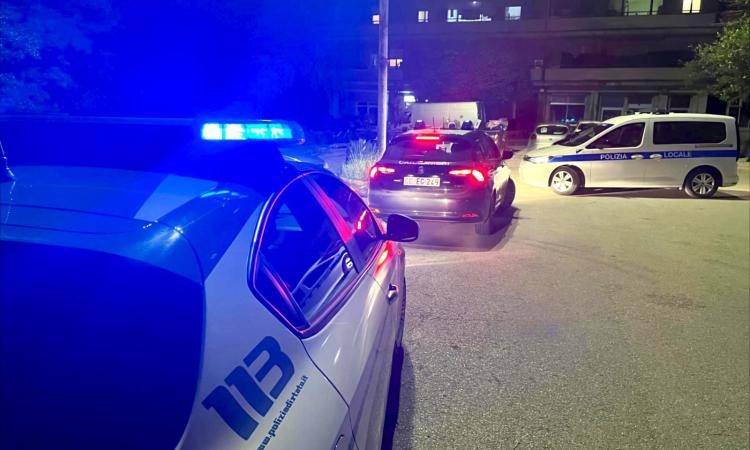 Porto Recanati, abbandonano scooter rubato e scappano: caccia ai fuggitivi