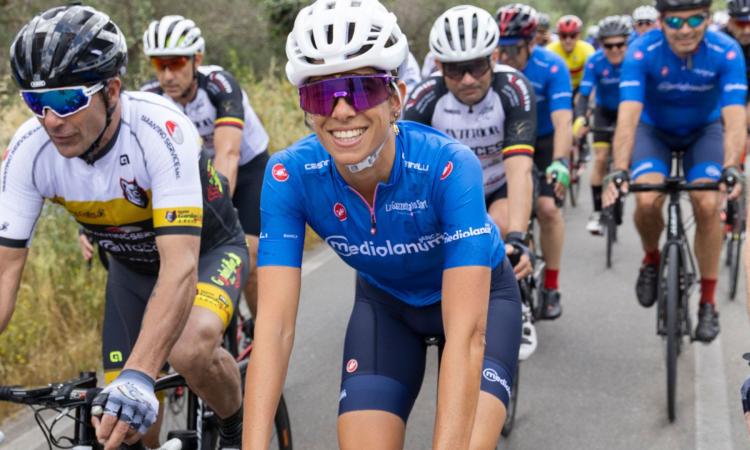 “Un giro nel Giro”: pedalata con i campioni da Camerino a Castelraimondo “Un giro nel Giro”: pedalata con i campioni da Camerino a Castelraimondo