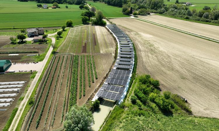 Montelupone pedala verso il futuro: arriva la prima pensilina fotovoltaica per bici elettriche