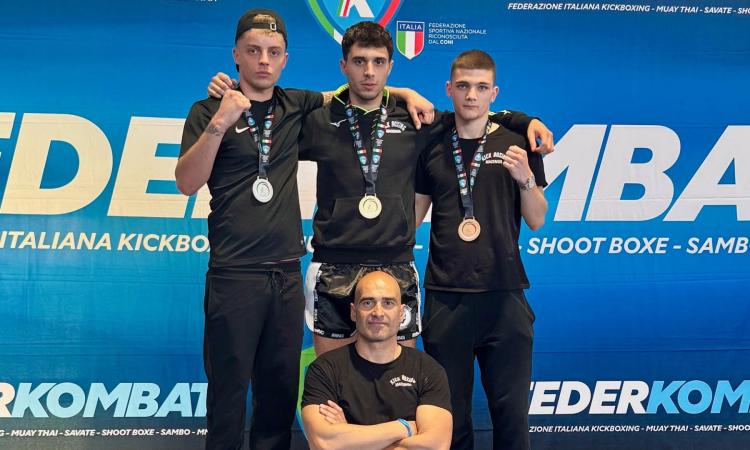 Tre atleti, tre medaglie: la Kickboxing Macerata brilla agli assoluti di Roma con Catinari, Rossetti e Battistelli
