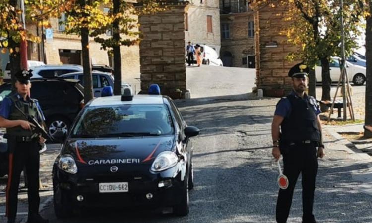Detenzione e spaccio di droga: arrestato 50enne a Loro Piceno Detenzione e spaccio di droga: arrestato 50enne a Loro Piceno