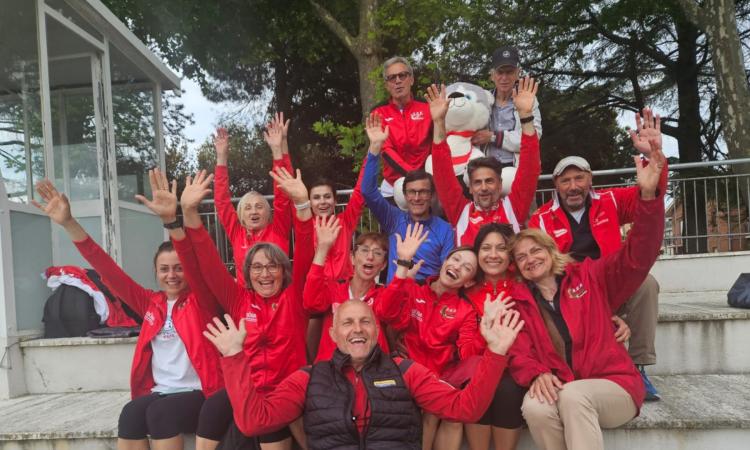 Grande prova della Sef Macerata ai Campionati di Società Master: ottimi punteggi e speranze nazionali Grande prova della Sef Macerata ai Campionati di Società Master: ottimi punteggi e speranze nazionali