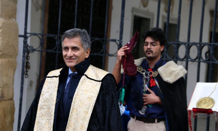 Università e ricerca si aprono alla società: il nuovo Manifesto del Public Engagement firmato anche da Unicam Università e ricerca si aprono alla società: il nuovo Manifesto del Public Engagement firmato anche da Unicam