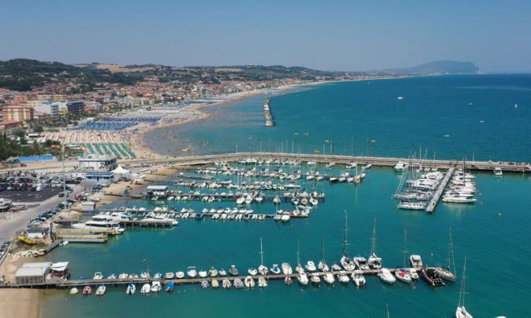 A Civitanova sventola ancora Bandiera Verde: una spiaggia a misura di famiglia