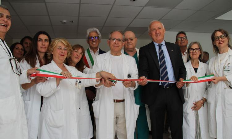 Inaugurata la nuova Psichiatria a Macerata: “Spazi pensati in funzione del paziente” Inaugurata la nuova Psichiatria a Macerata: “Spazi pensati in funzione del paziente”
