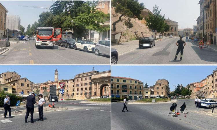 Macerata, fuga di gas durante i lavori: strade transennate in centro città Macerata, fuga di gas durante i lavori: strade transennate in centro città