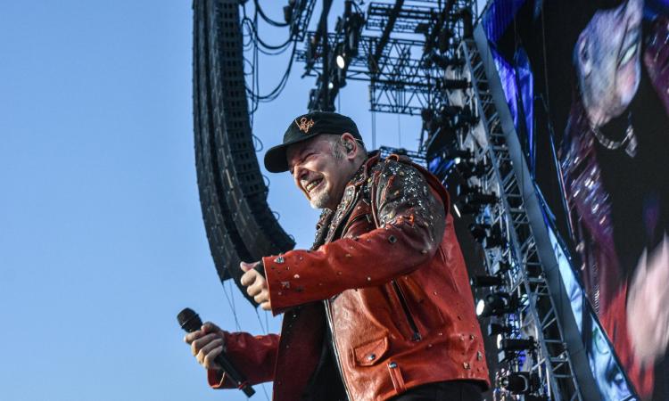 Vasco Rossi torna in concerto ad Ancona: doppia data allo Stadio del Conero nel 2026