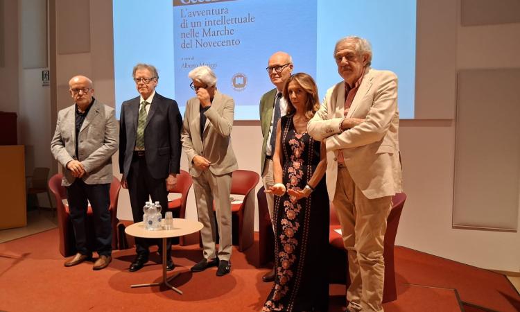 Dante Cecchi, il 'maestro' e quel sì a malincuore alla Cassa di Risparmio: quando Macerata era (davvero) 'granne'