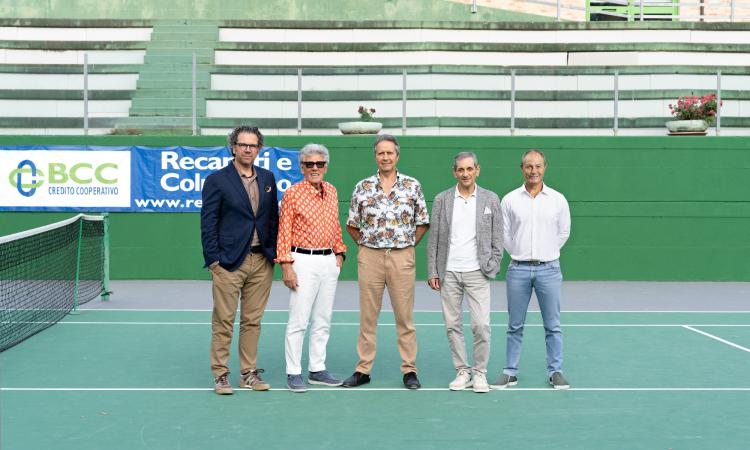 Recanati, si rinnova il direttivo del Circolo Tennis Francesco Guzzini: Massimiliano Guzzini è il nuovo presidente Recanati, si rinnova il direttivo del Circolo Tennis Francesco Guzzini: Massimiliano Guzzini è il nuovo presidente