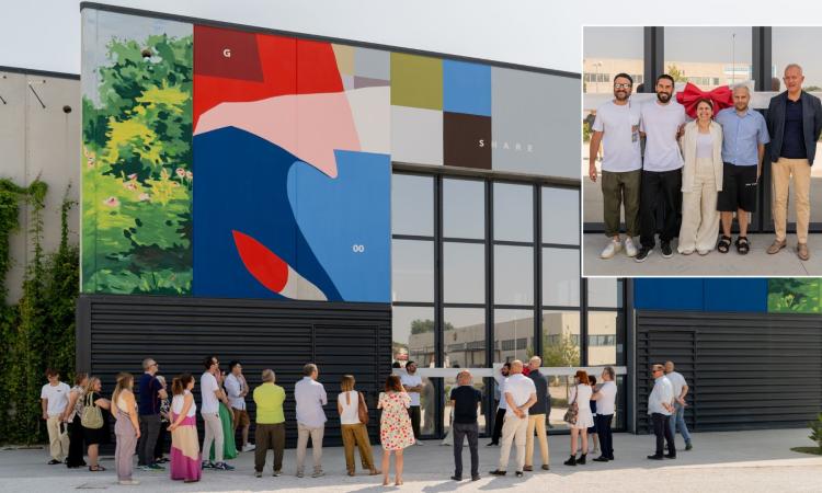 Civitanova, un murales per raccontare 10 anni di coworking: la nuova opera di Giulio Vesprini