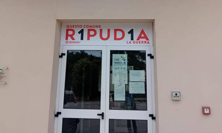 Caldarola dice “no” alla guerra: il Comune aderisce alla campagna R1PUD1A di Emergency Caldarola dice “no” alla guerra: il Comune aderisce alla campagna R1PUD1A di Emergency