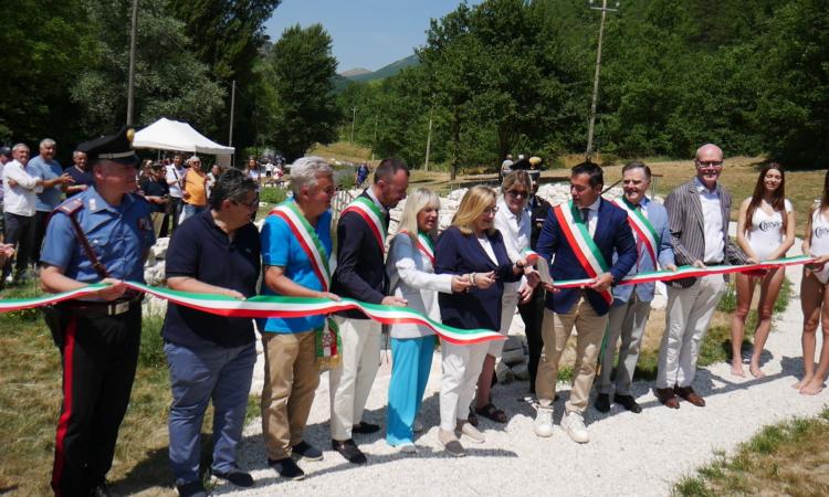 Benessere e natura: aperti i nuovi laghetti a Pieve Torina, accanto al percorso Kneipp (VIDEO)