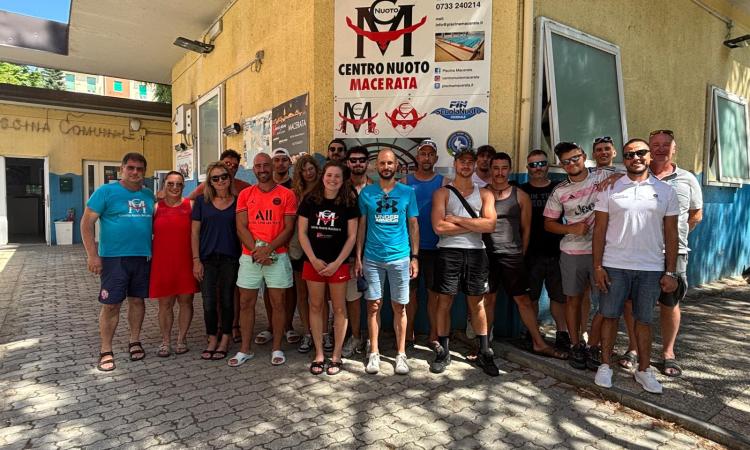 Dalla Francia a Macerata per diventare istruttori: il modello del Centro Nuoto funziona
