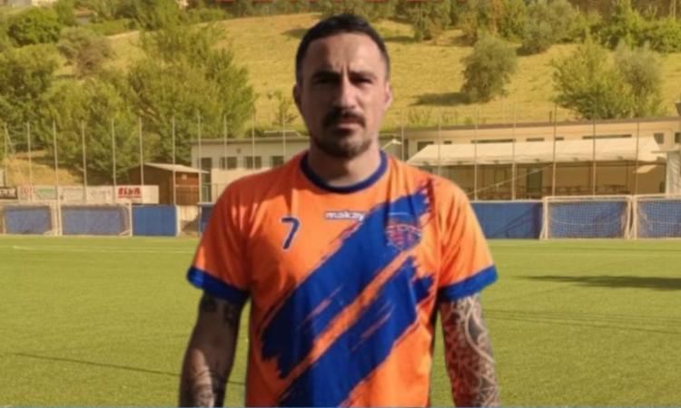 Oltre 200 gol in carriera: bomber Alessandro Bertola fa ritorno alla Vigor Macerata Oltre 200 gol in carriera: bomber Alessandro Bertola fa ritorno alla Vigor Macerata