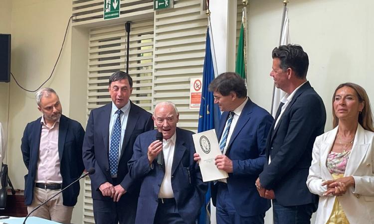A Lino Rossi l’Encomio regionale: la troticoltura di Sefro premiata come eccellenza marchigiana A Lino Rossi l’Encomio regionale: la troticoltura di Sefro premiata come eccellenza marchigiana