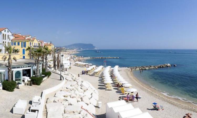 Un'estate al mare, anche in bus: Treia riattiva la linea di trasporto balneare