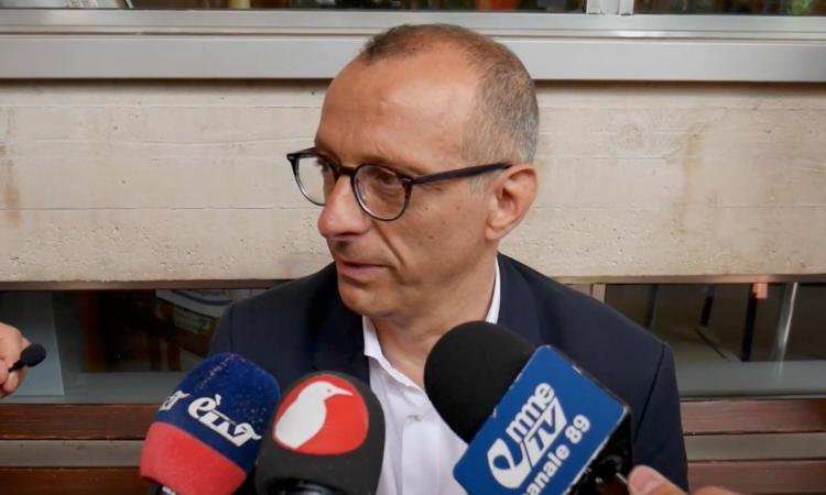 La proposta di Ricci (Pd): "Fino a 30mila euro alle giovani coppie per restare nelle aree interne" La proposta di Ricci (Pd): "Fino a 30mila euro alle giovani coppie per restare nelle aree interne"