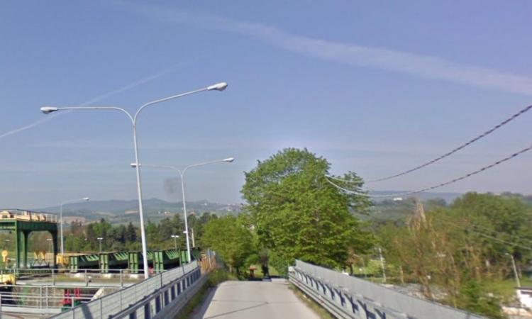 Tolentino, modifica temporanea alla viabilità in via Piersanti Mattarella: chiuso il Ponte delle Grazie Tolentino, modifica temporanea alla viabilità in via Piersanti Mattarella: chiuso il Ponte delle Grazie