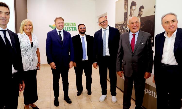 Cingoli, Fileni inaugura il nuovo Laboratorio Qualità col ministro Lollobrigida: "Dalla salute del terreno al prodotto finale" (VIDEO e FOTO) Cingoli, Fileni inaugura il nuovo Laboratorio Qualità col ministro Lollobrigida: "Dalla salute del terreno al prodotto finale" (VIDEO e FOTO)
