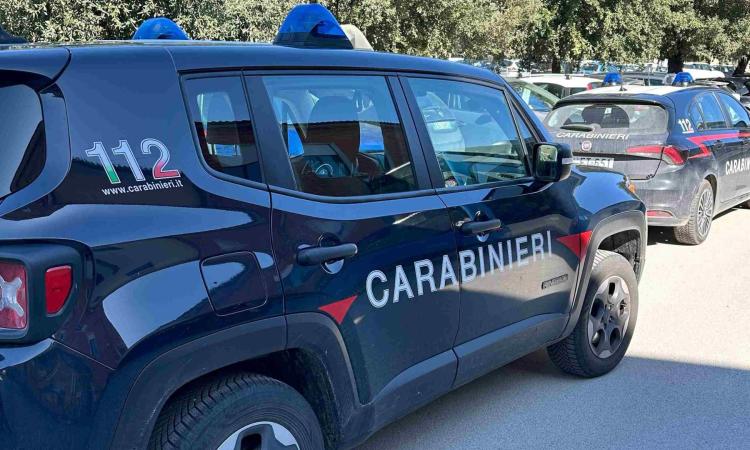 Sarnano, lavoro nero e igiene carente in una struttura ricettiva: sospesa l’attività