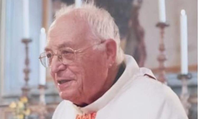 Diocesi di Camerino in lutto: si è spento monsignor Giuseppe Tozzi, 97 anni e 72 di sacerdozio