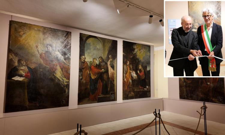Macerata, taglio del nastro per il Museo della devozione Mariana e la mostra giubilare "Immagini di maternità" Macerata, taglio del nastro per il Museo della devozione Mariana e la mostra giubilare "Immagini di maternità"